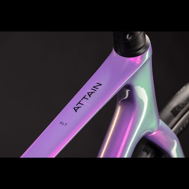 CUBE Attain C:62 SLT 2027 maantiepyörä